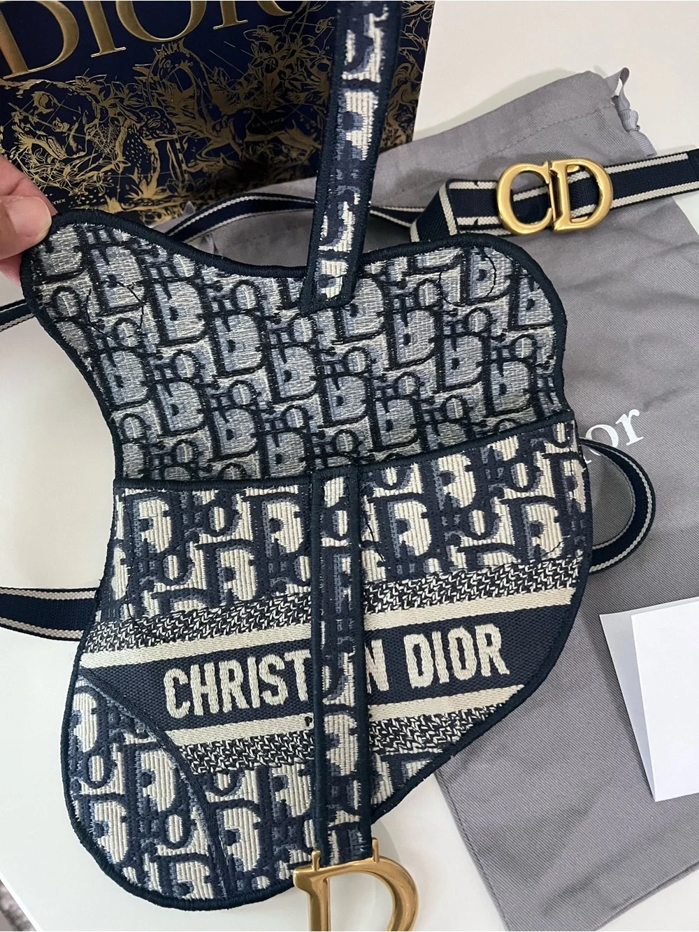 Christian Dior Oblique Saddle Belt Bag - Picture 5 of 11